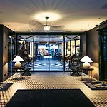 F6 Hotel 5*
