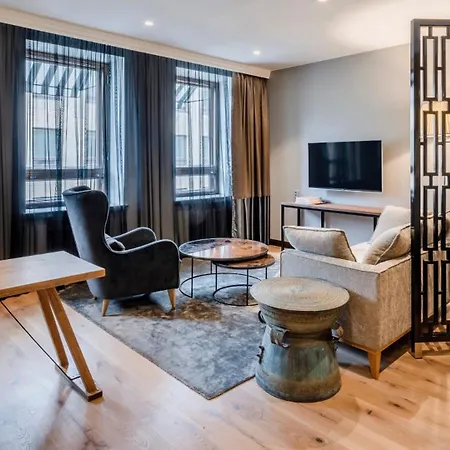 Hotel F6 5*