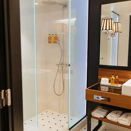 Hotel F6 5*