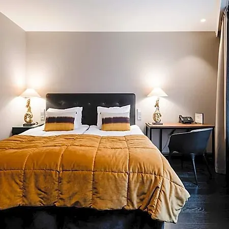 Hotel F6