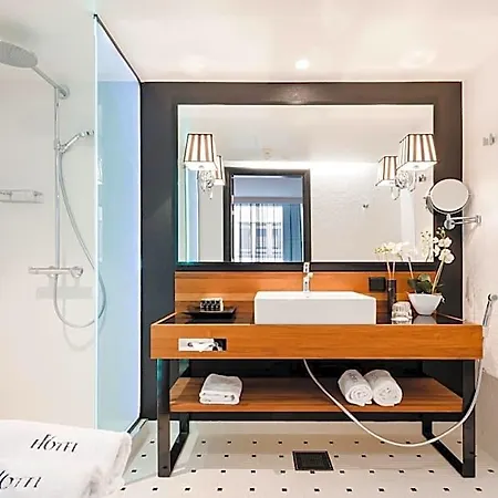 Hotel F6