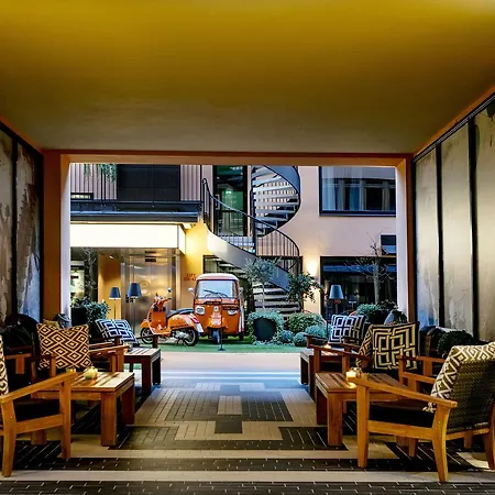 Hotel F6