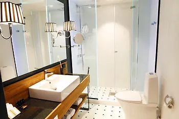 Hotel F6