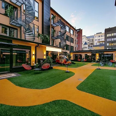 F6 Hotel 5*